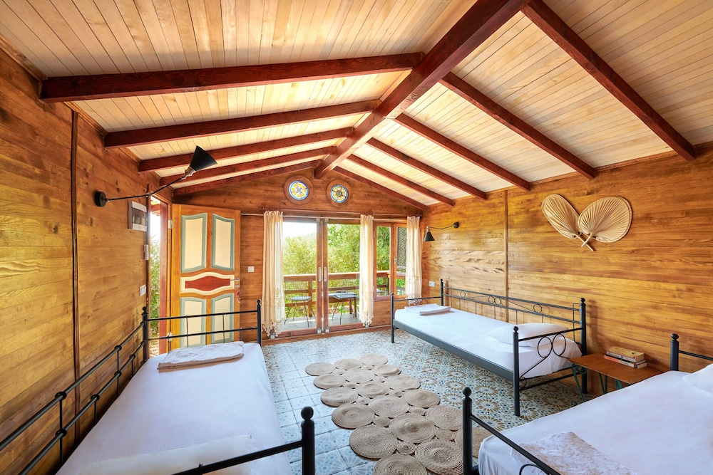 Deluxe Triple Room photo 1