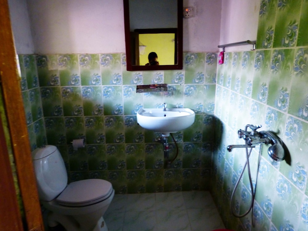 Deluxe Double or Twin Room, Garden View, Garden Area photo 2