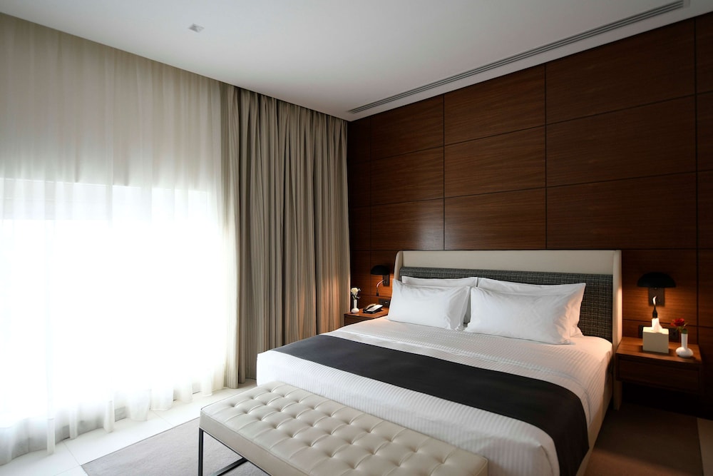 Superior Room, 1 King Bed - Photo 2