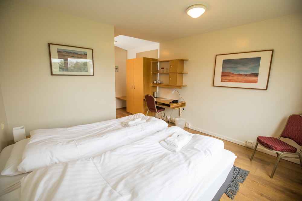 Double or Twin Room, Private Bathroom