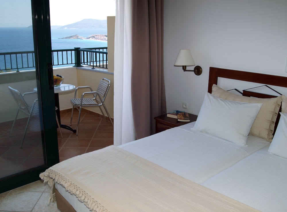 Superior Double Room, Sea View - Photo 2