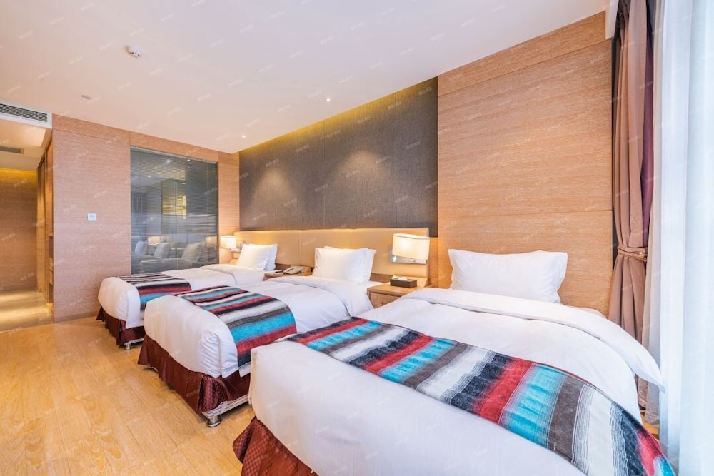 Triple Room, 3 Twin Beds - Photo 2