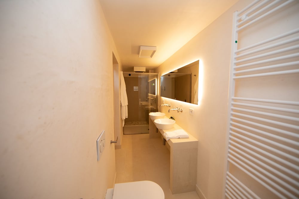 Junior Suite - Photo 19