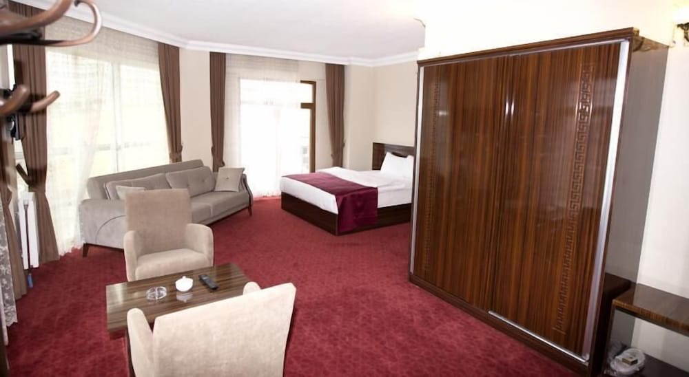 Suite photo 1