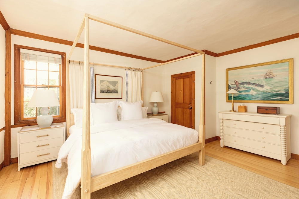 Deluxe Double Room, Courtyard View photo 3