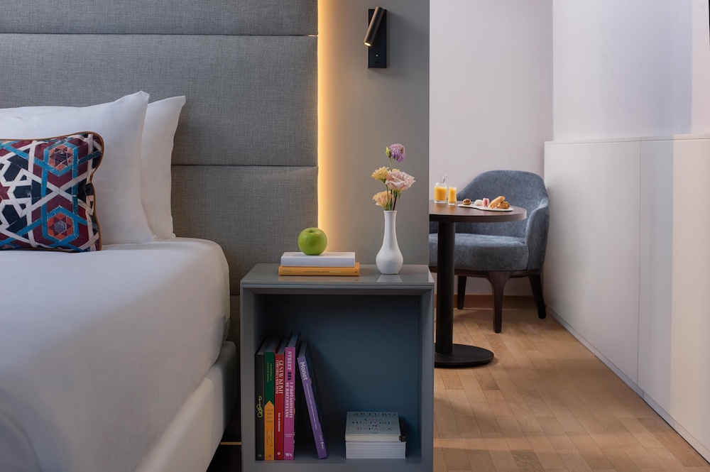 Junior Suite, Balcony (Extra Bed 3 Adults) - Photo 8