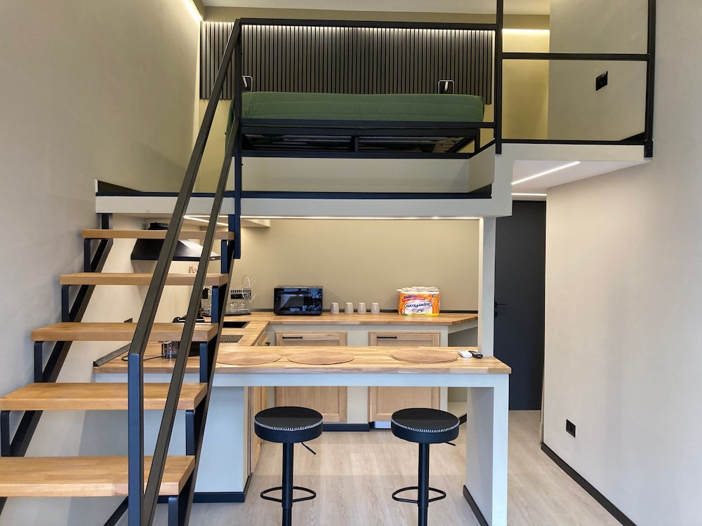 Premium Studio