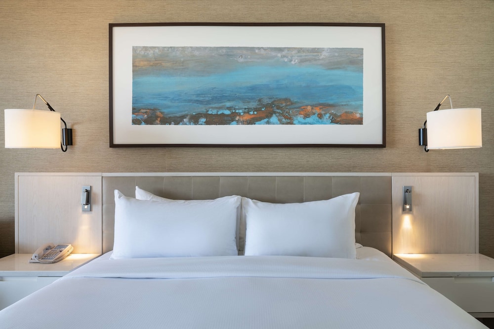 Room, 1 King Bed, Ocean View - Photo 5