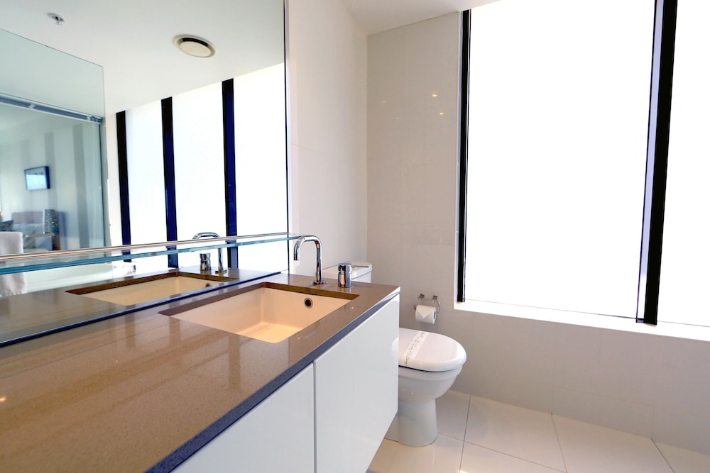 Luxury Apartment, 2 Bedrooms, 2 Bathrooms, Sea View photo 2