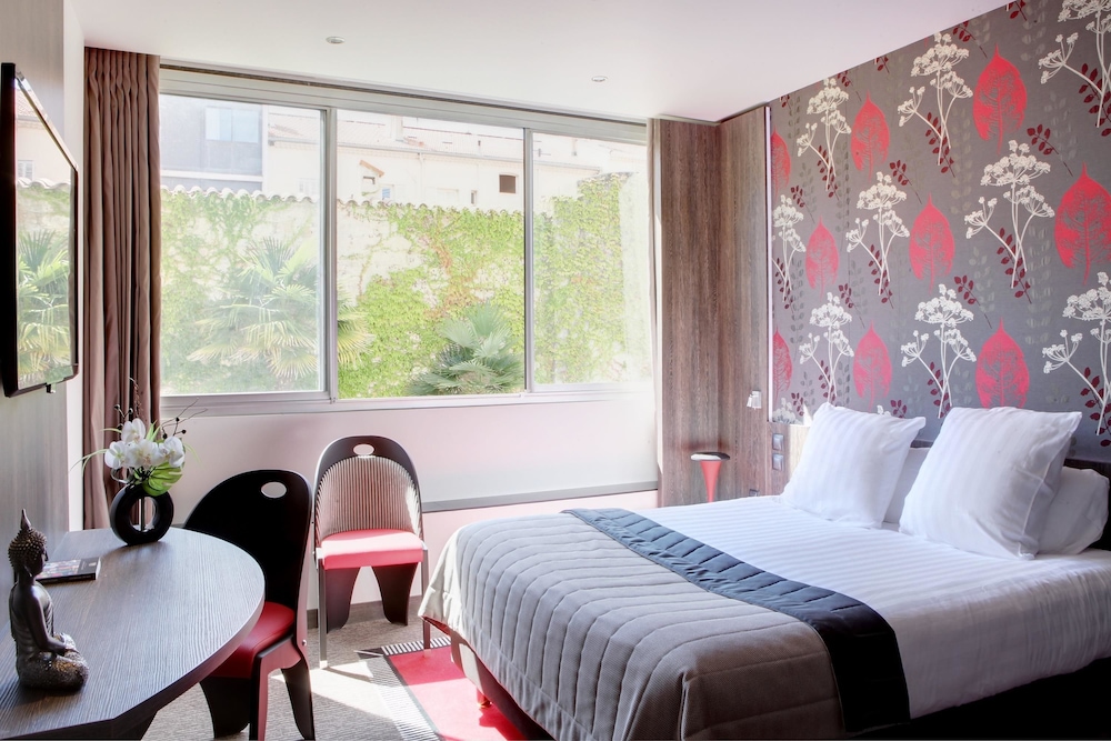 Superior Double Room, Garden View - Photo 3
