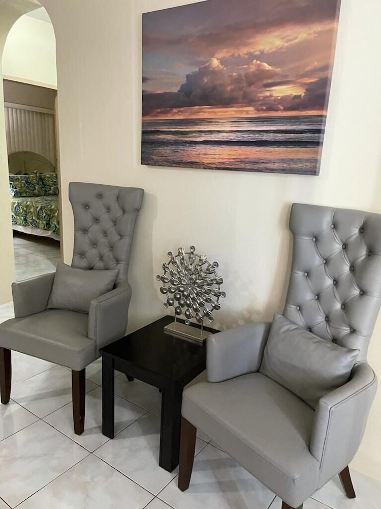Comfort Condo photo 2