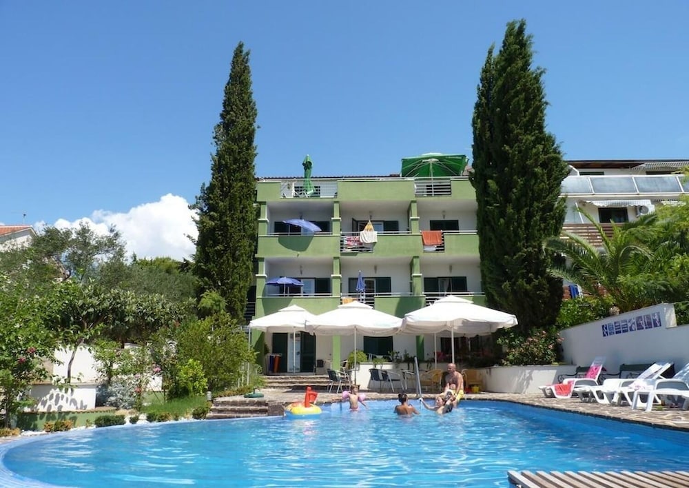 Apartment (Viola - with pool - A3(2+2)) photo 3