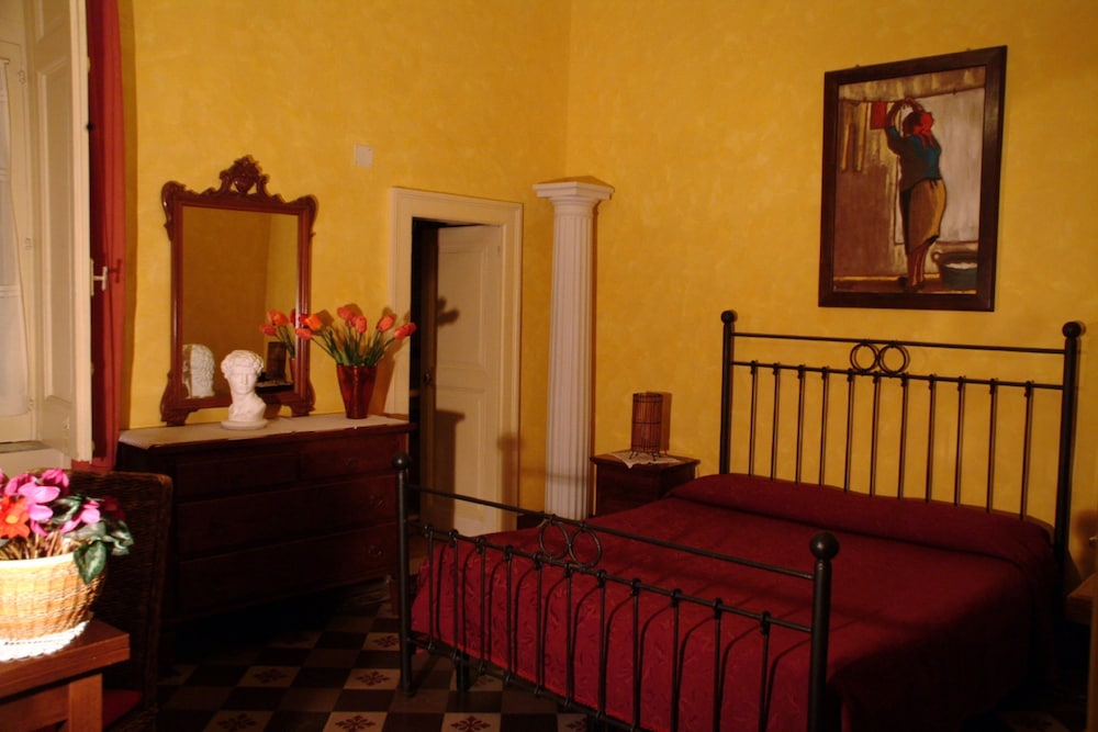 Standard Room - Photo 5