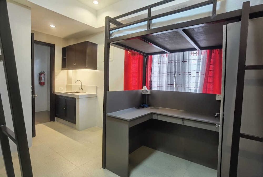 Deluxe Triple Room photo 3