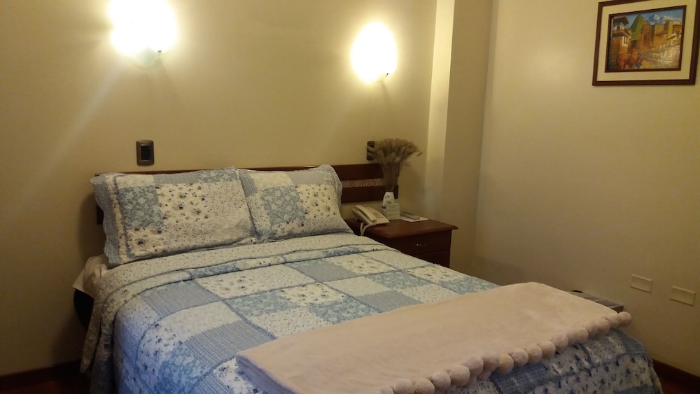 Standard Room - Photo 11
