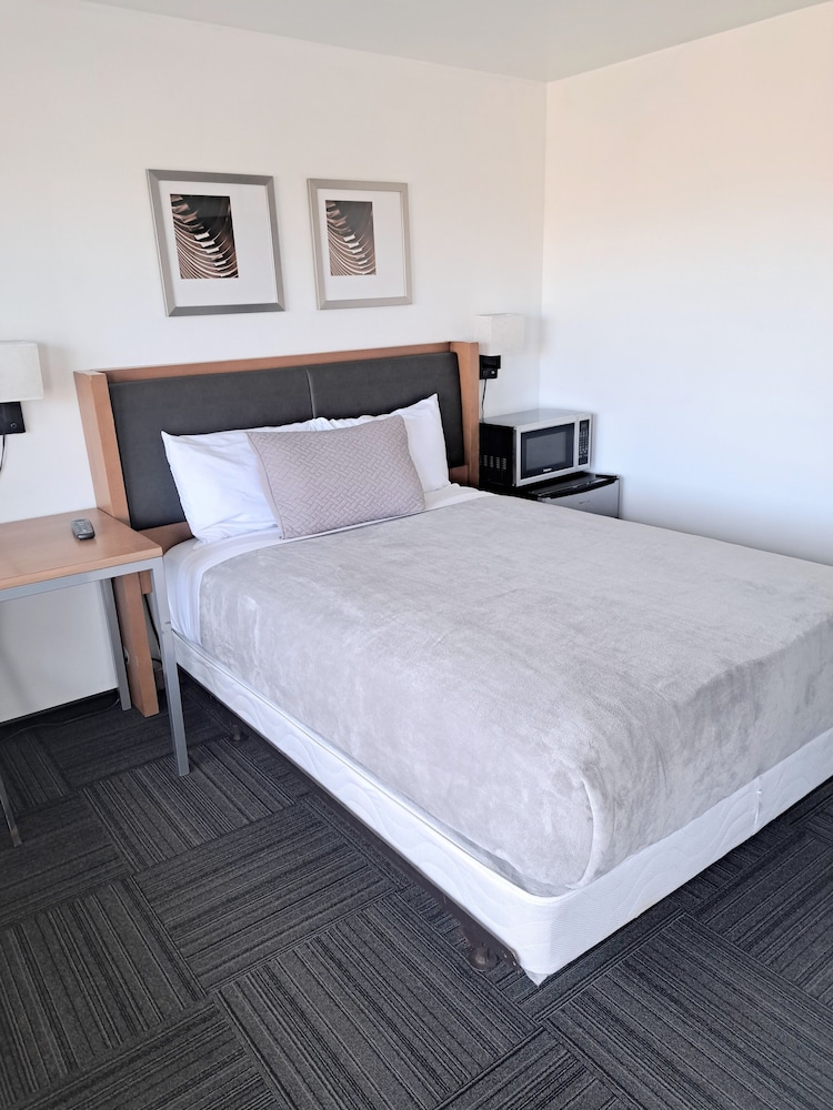 Deluxe Single Room, 1 Double Bed, Non Smoking - Photo 2