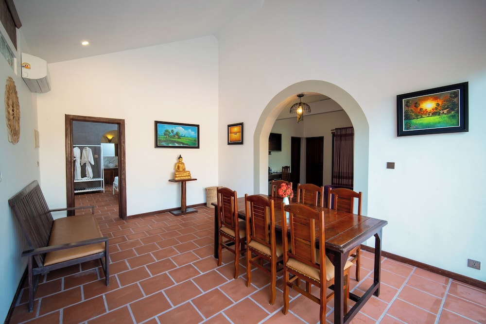 Family Villa, 3 Bedrooms, Private Pool - Photo 9
