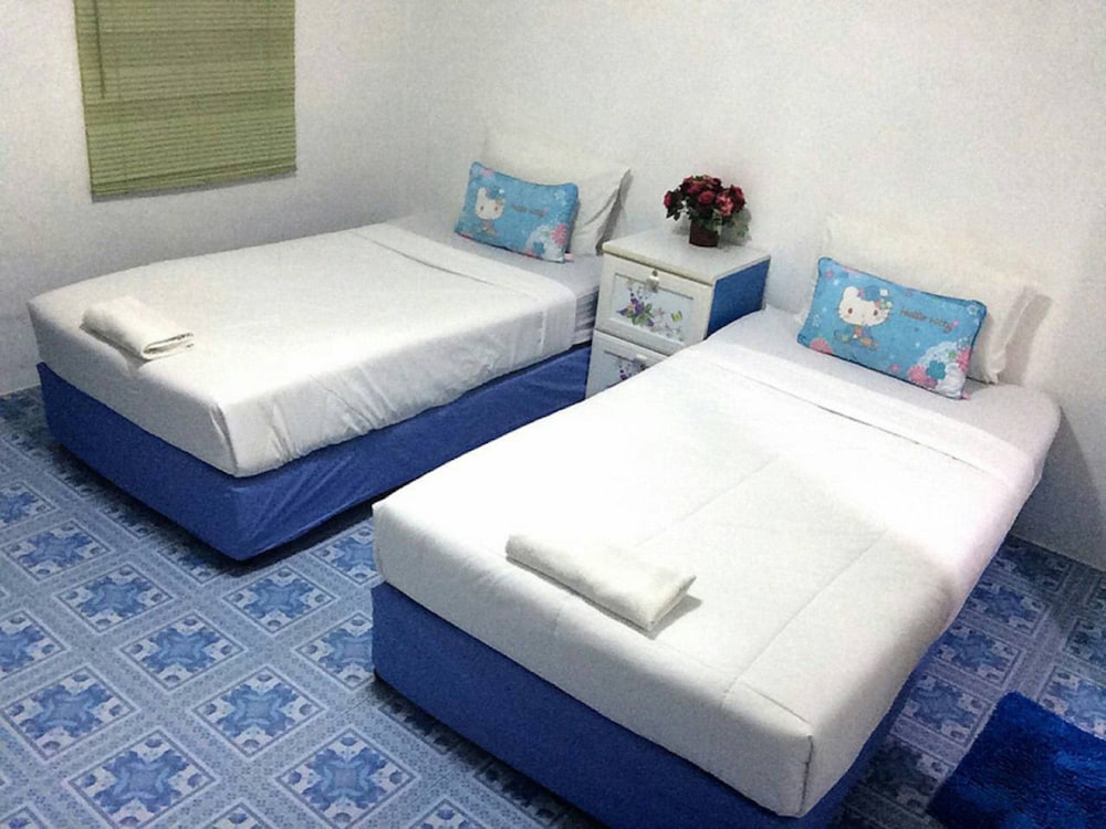 Standard Twin Room photo 3