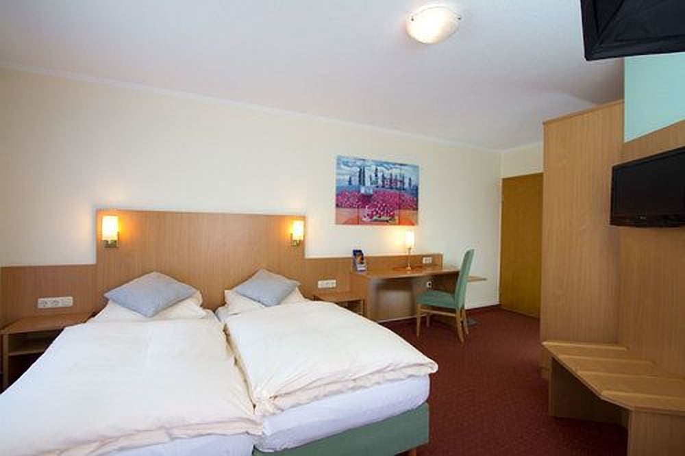 Standard Double Room photo 1