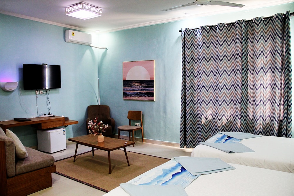 Family Twin Room photo 2