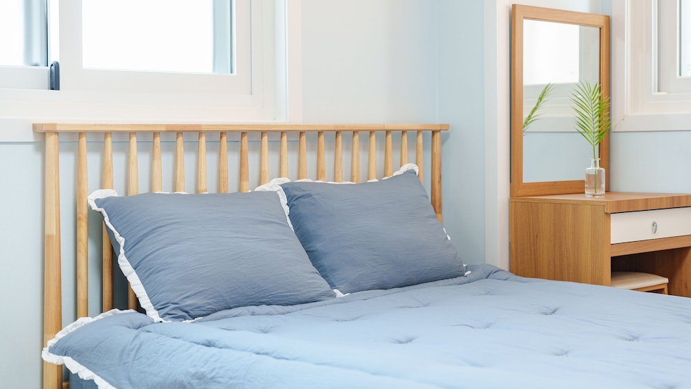 Basic Room, 1 Bedroom (Room 302) - Photo 3