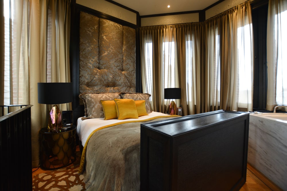 Tower Dream Suite