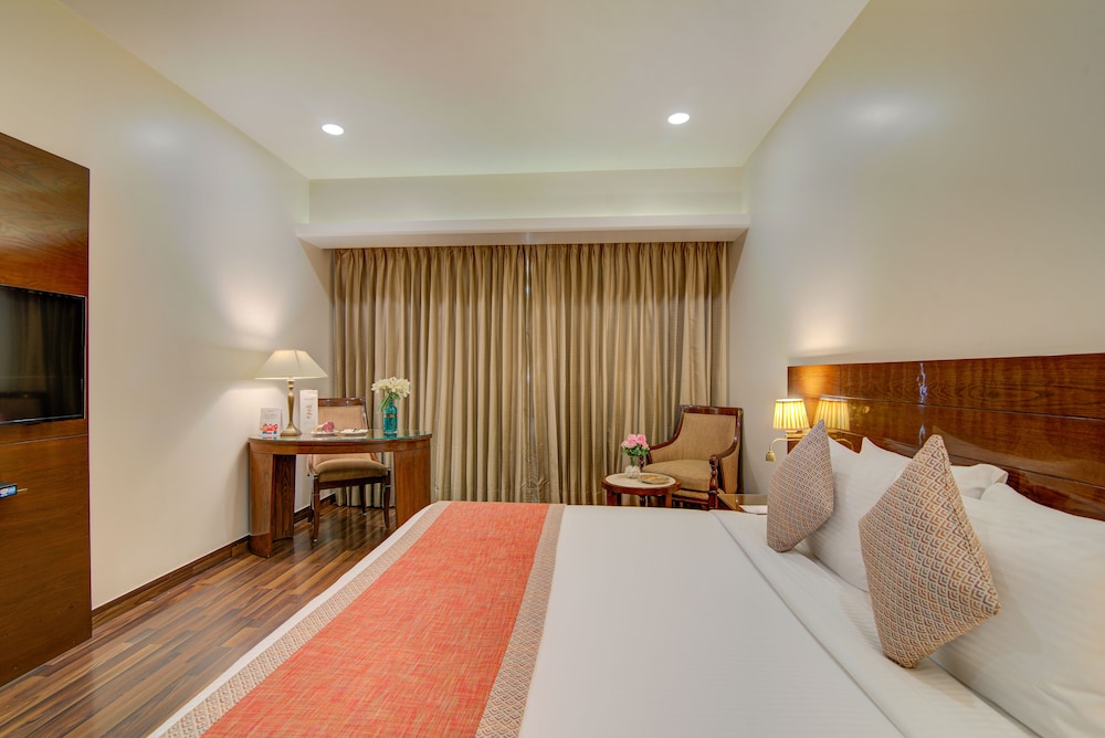 Executive Double Room, 1 King Bed photo 3