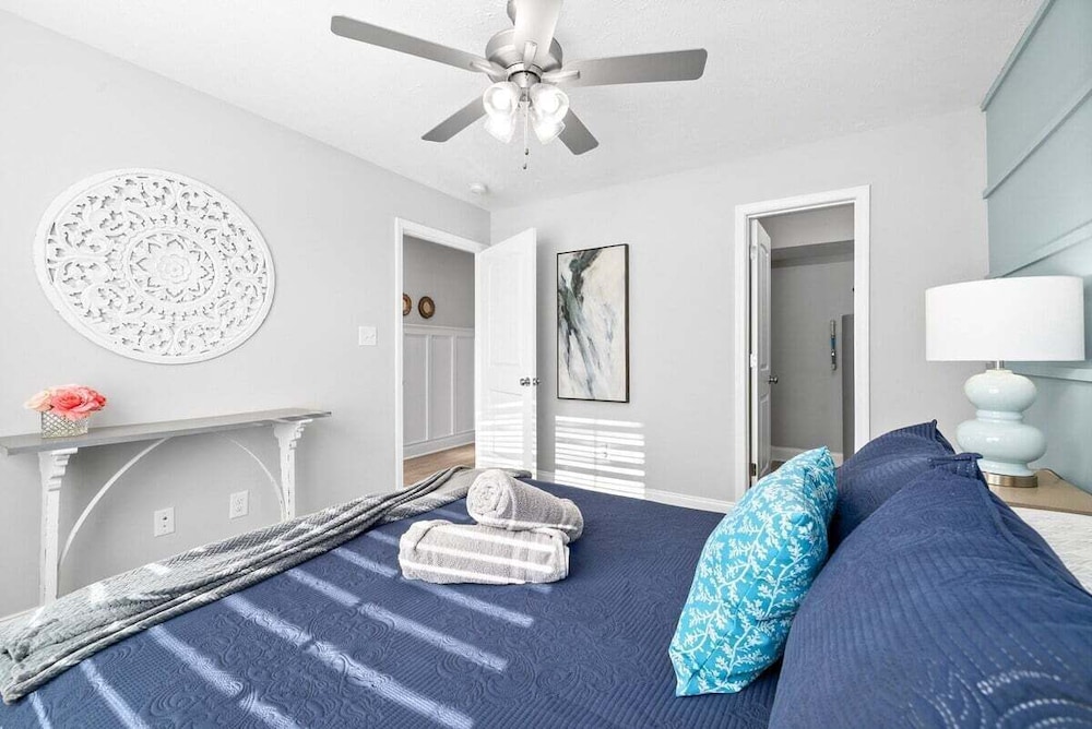 House, Multiple Beds, Patio, Garden View (Unit #908 (1000 Henry Place Blvd)) photo 1