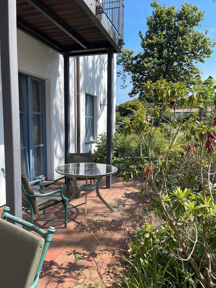 Deluxe Room, Patio