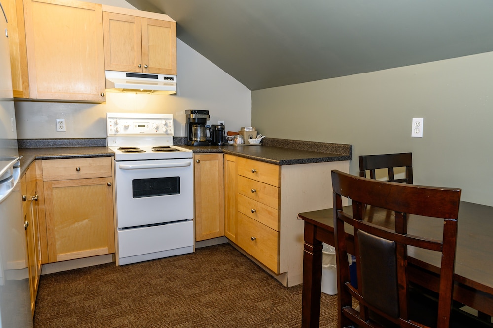 Suite, Multiple Beds, Non Smoking (Two-Bedroom Suite, Top Floor) - Photo 5