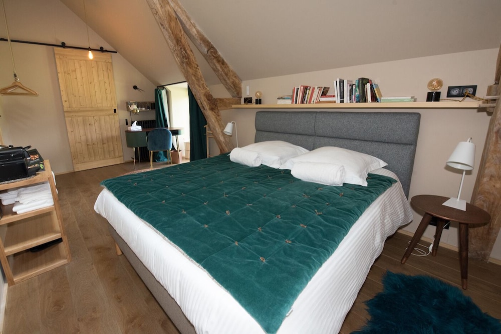 Premium Double Room, Garden View (Rubus)