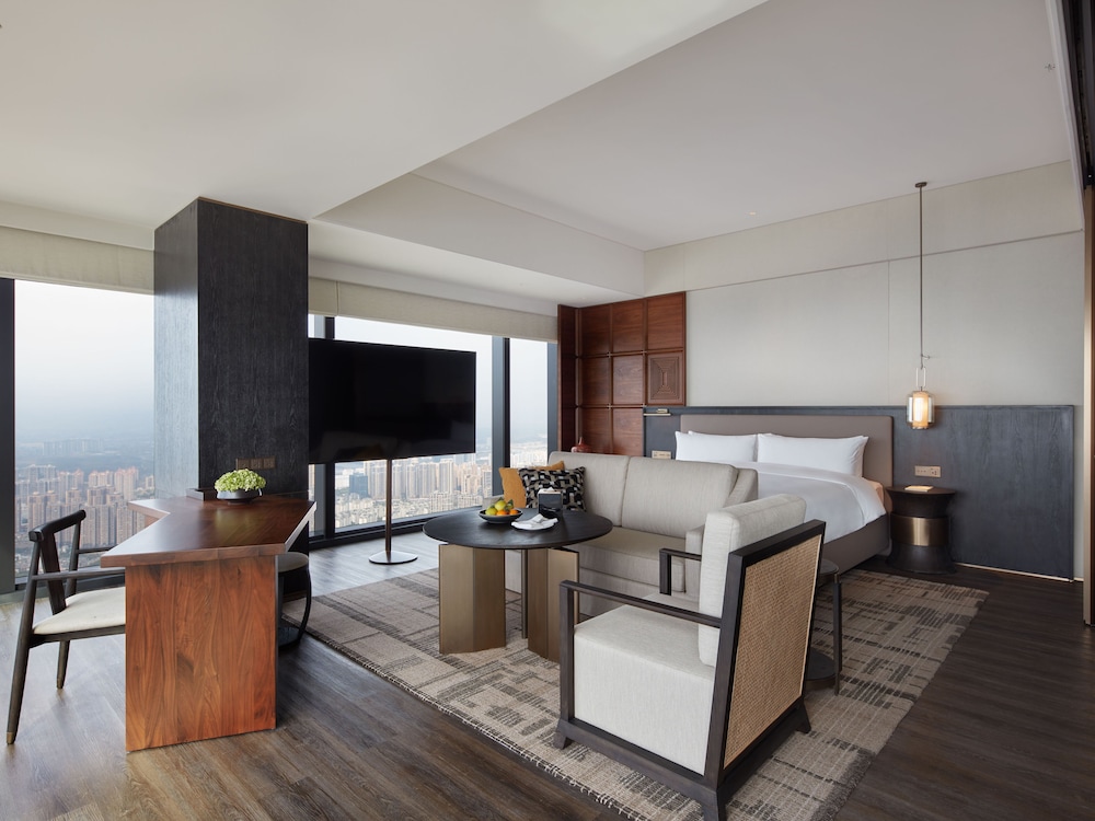 Horizon, Premier Room, 1 King Bed - Photo 2