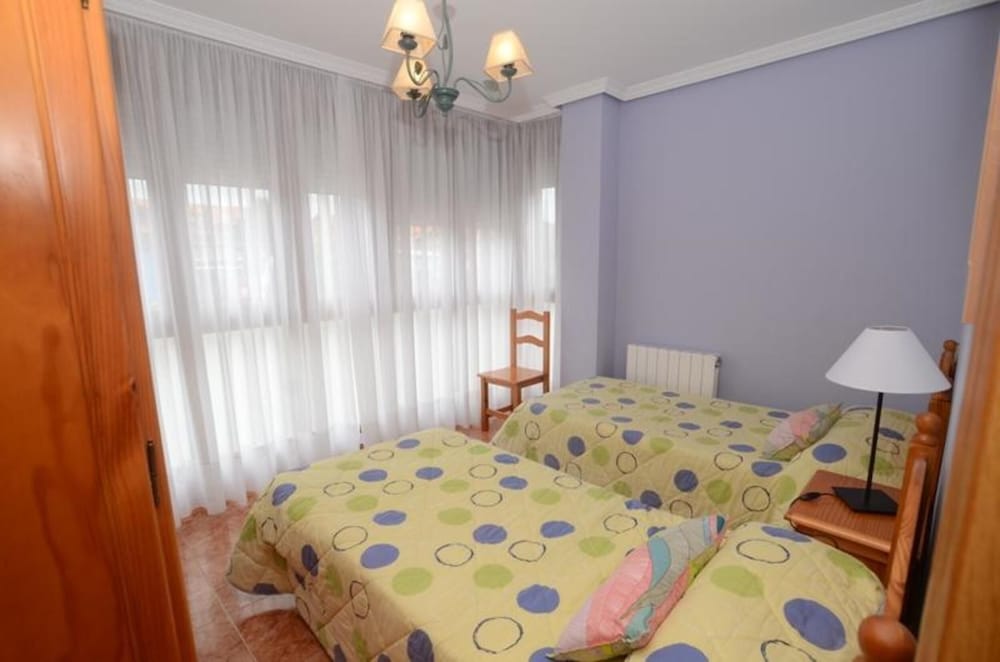 Family Apartment, 2 Bedrooms, Sea View photo 2