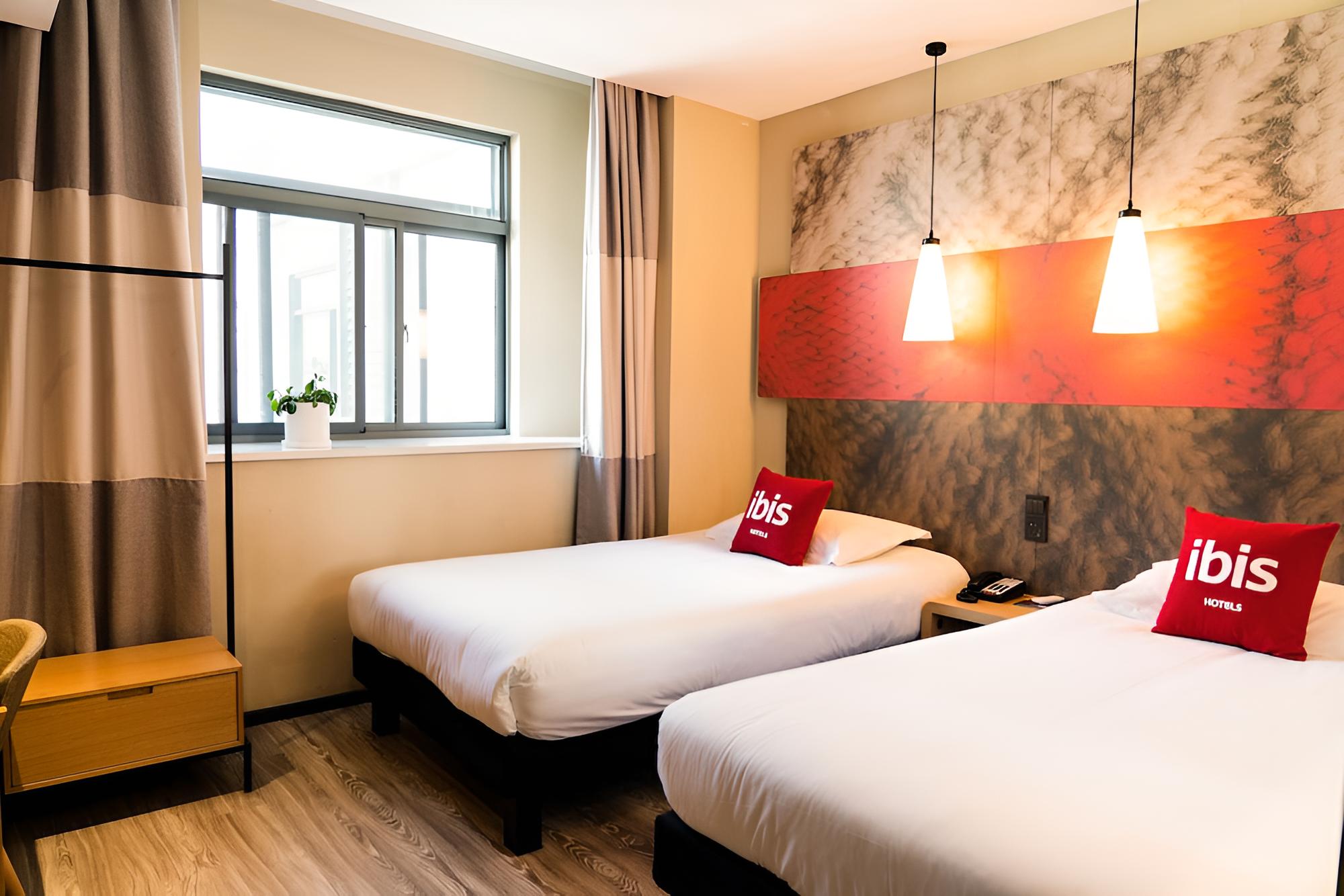 Superior Twin Room photo 3