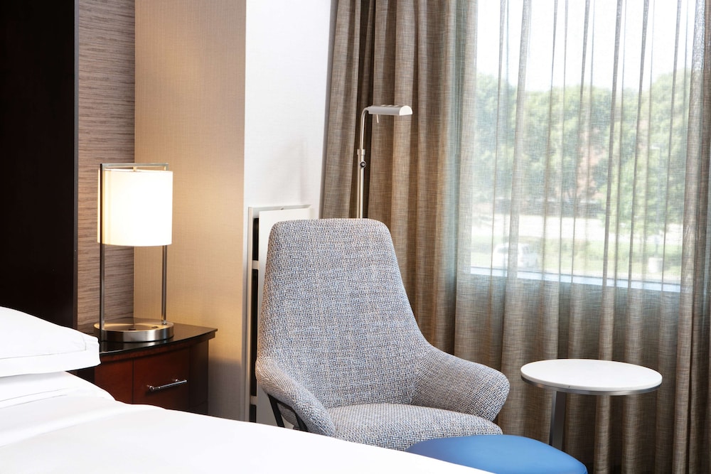 Room, Accessible - Photo 7