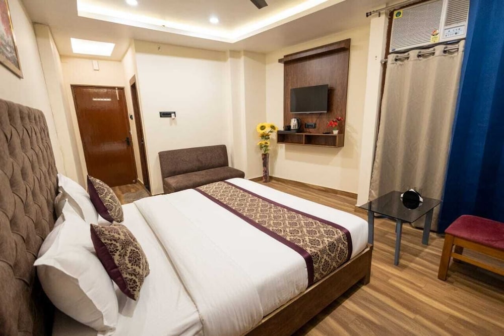 Luxury Room