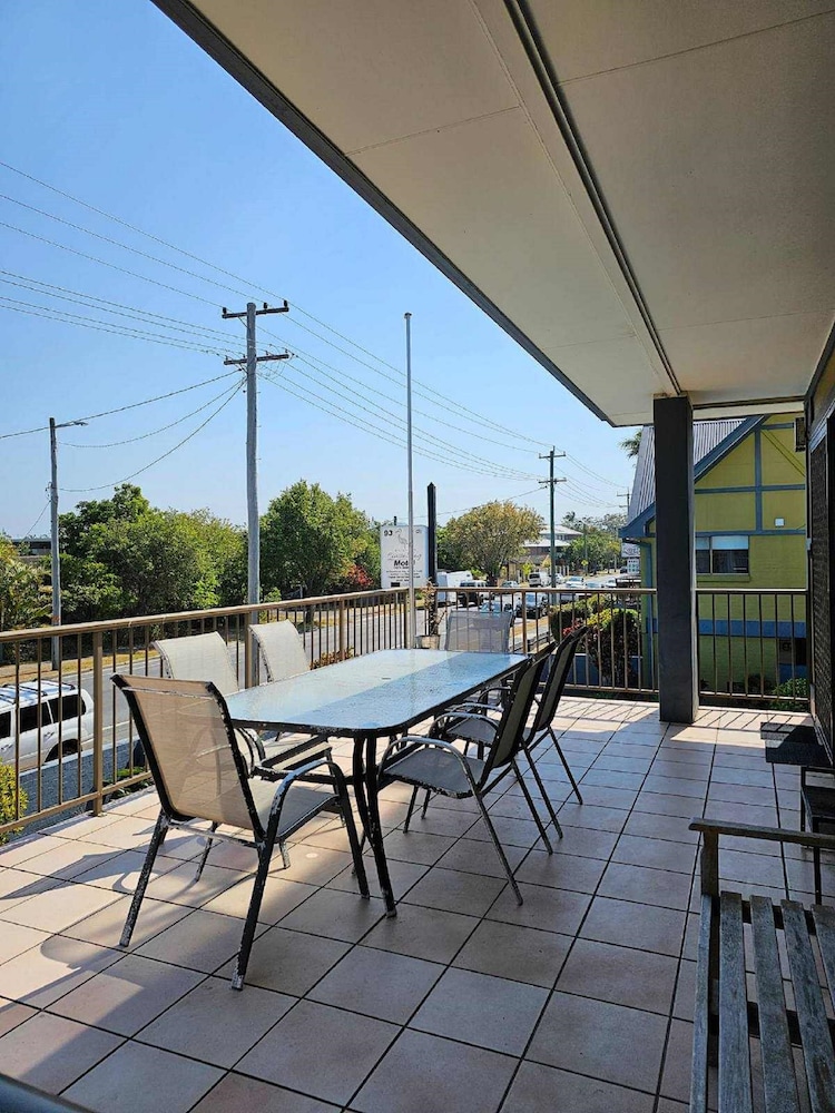 Studio Apartment - Located 1st Floor (No Elevator)