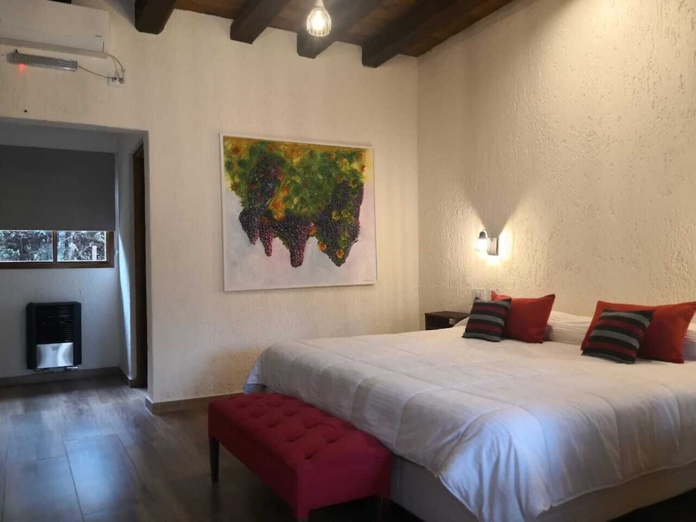 Deluxe Double or Twin Room photo 2