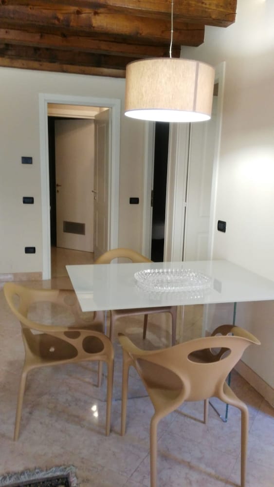 Appartamento con 2 Camere da Letto (3 Adulti) - Edificio Separato photo 2