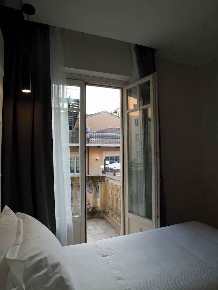 Executive Double Room photo 2