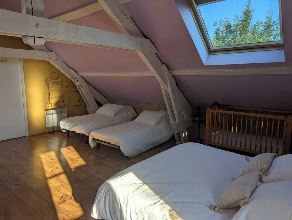 Family Suite, Multiple Beds, Non Smoking, Valley View photo 2