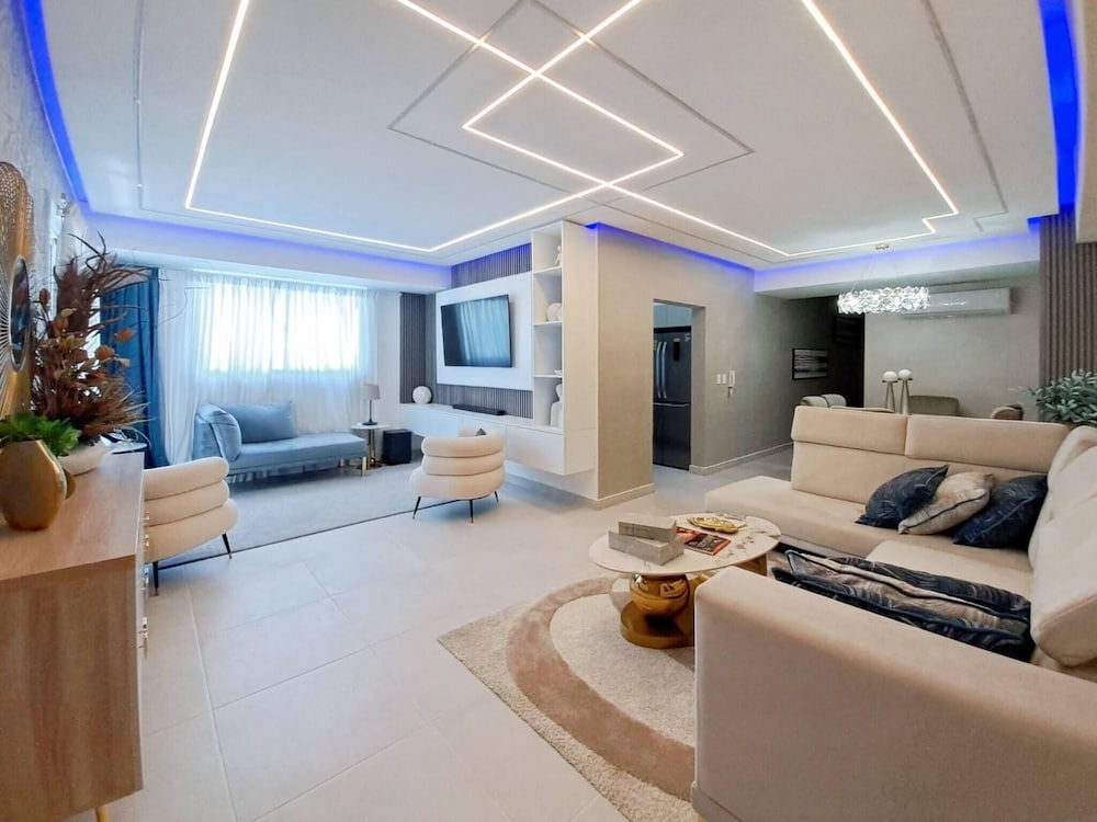 Apartment, 3 Bedrooms, Accessible, Balcony