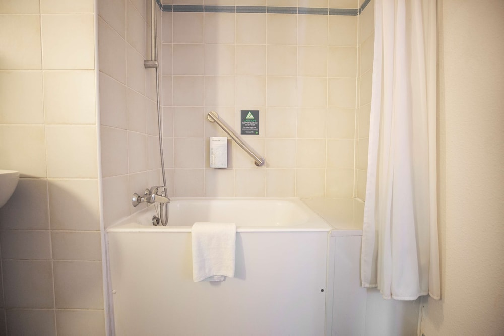 Standard Room, 2 Twin Beds