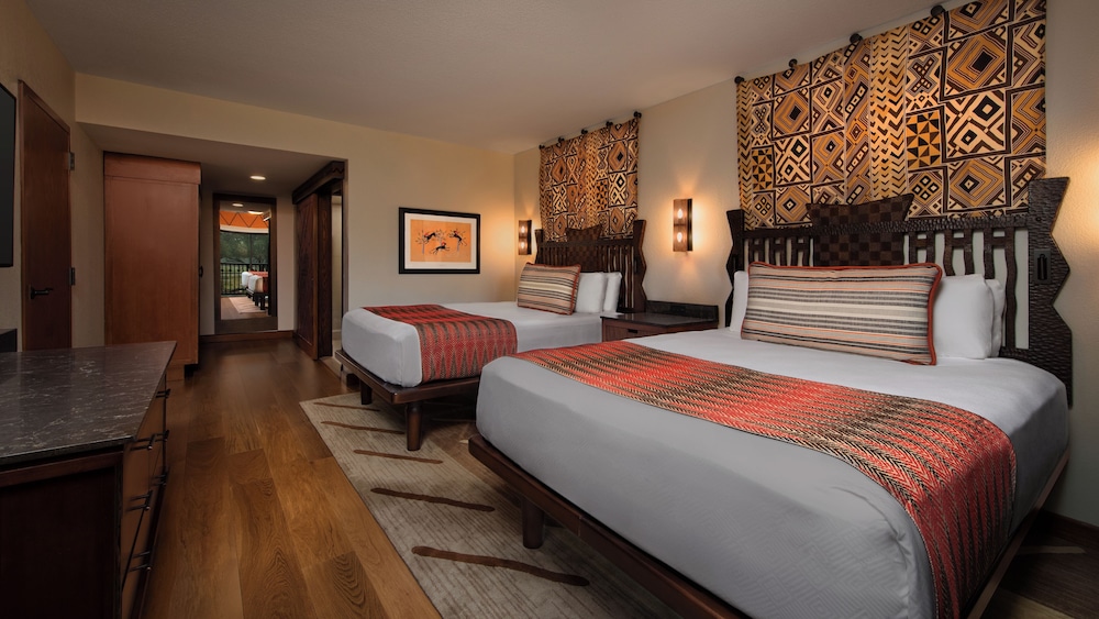 Savanna View. Florida special accessible room with option for hearing accessibility. 2 queen beds. - Photo 1