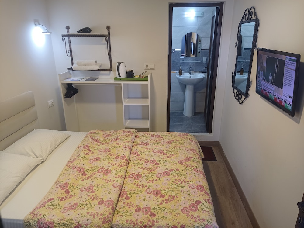 Deluxe Double Room, Mountain View photo 1
