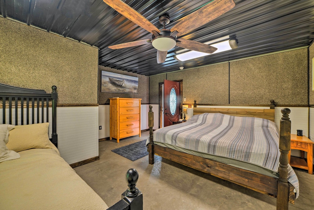House (4 Bedrooms) photo 2