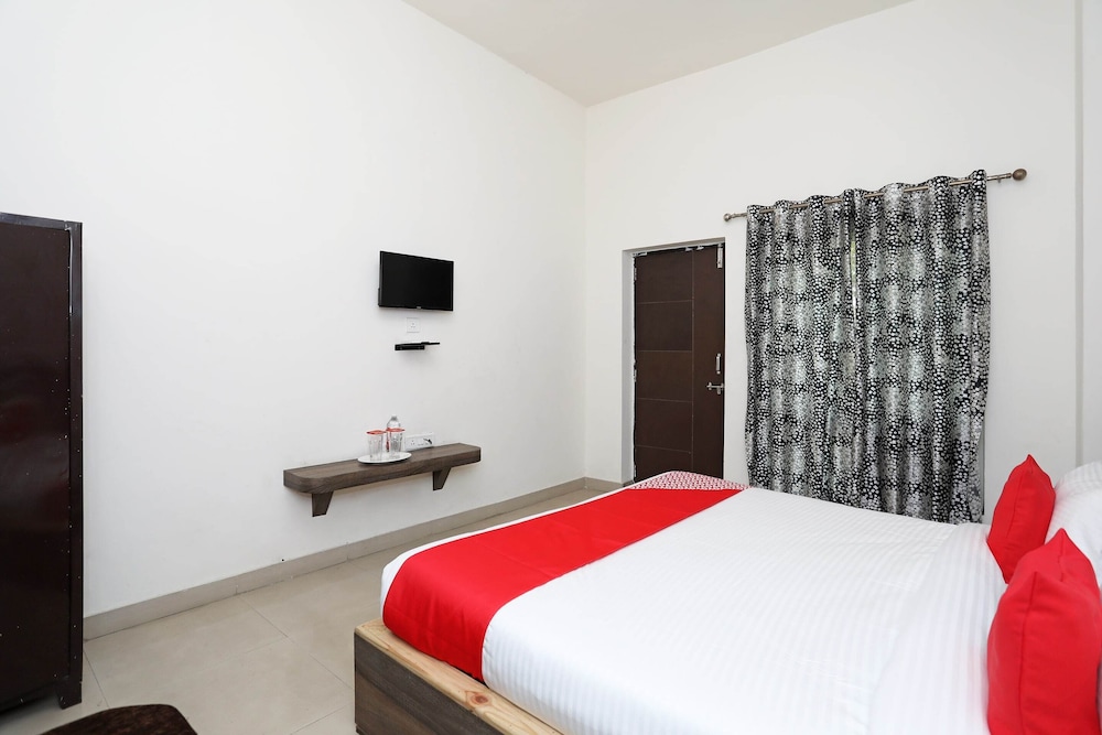 Standard Double Room photo 3