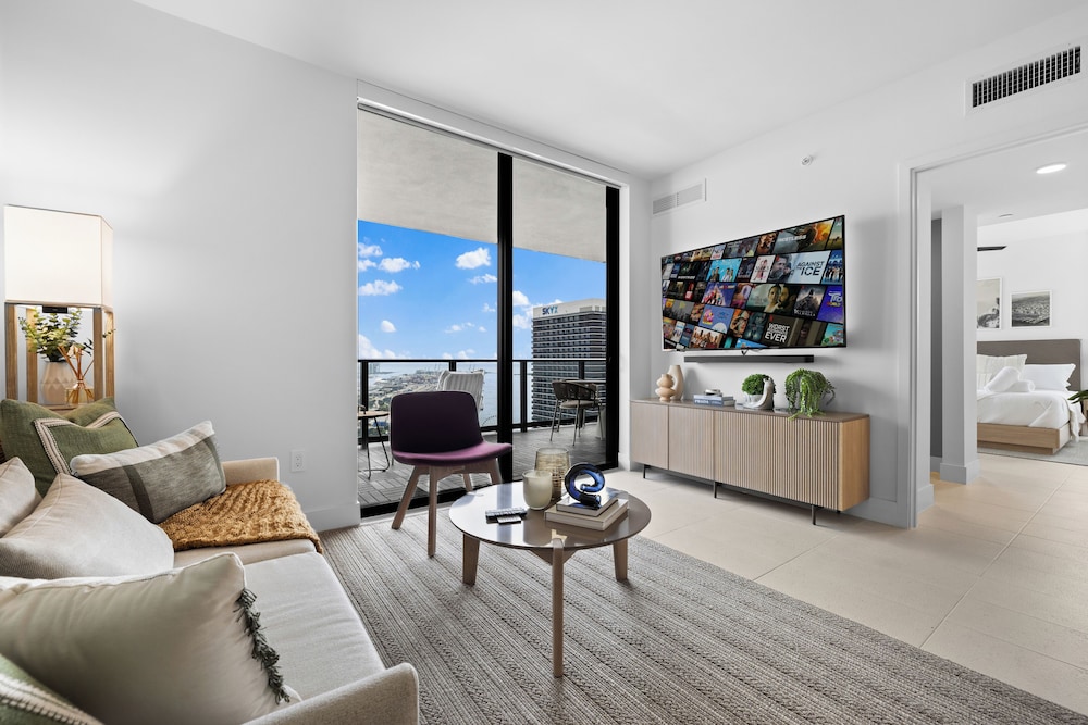 Luxury Apartment, City View photo 1