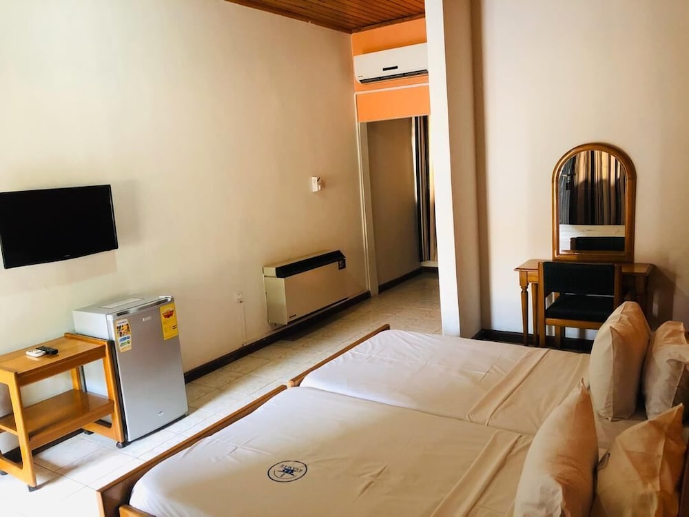 Exclusive Double or Twin Room, Terrace, Garden View photo 3