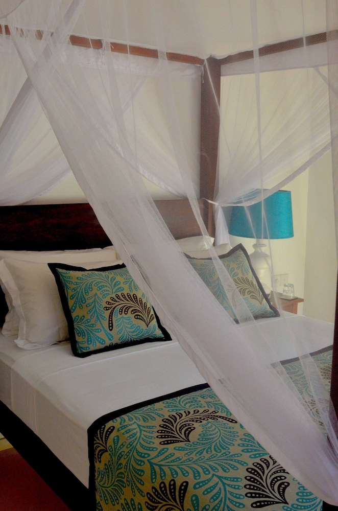 Standard Twin Room photo 2